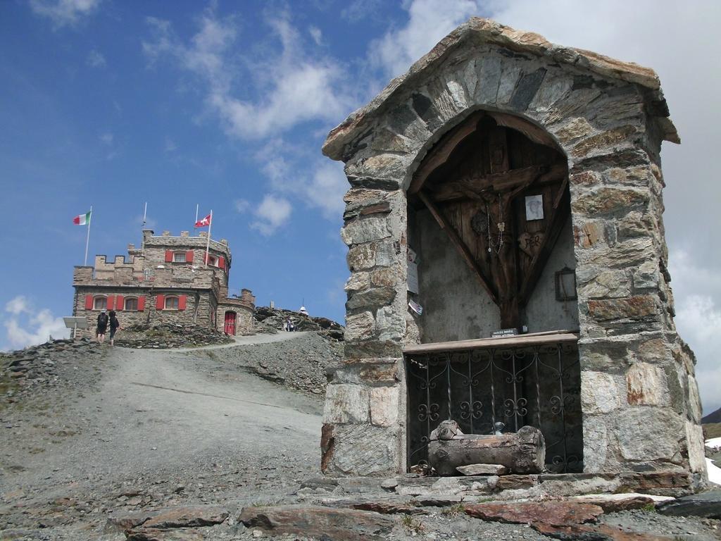 Rifugio Garibaldi Hotel Passo Stelvio Exterior photo
